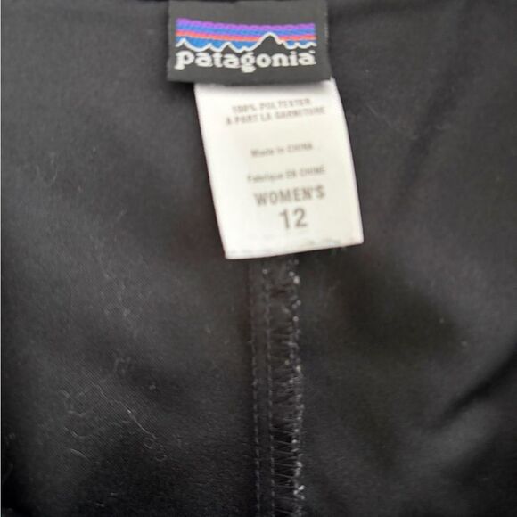 Patagonia Black 'Duway' skort skirt size 12. - Picture 5 of 5